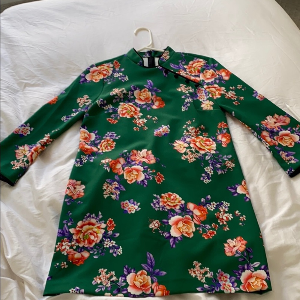 Floral print shift dress